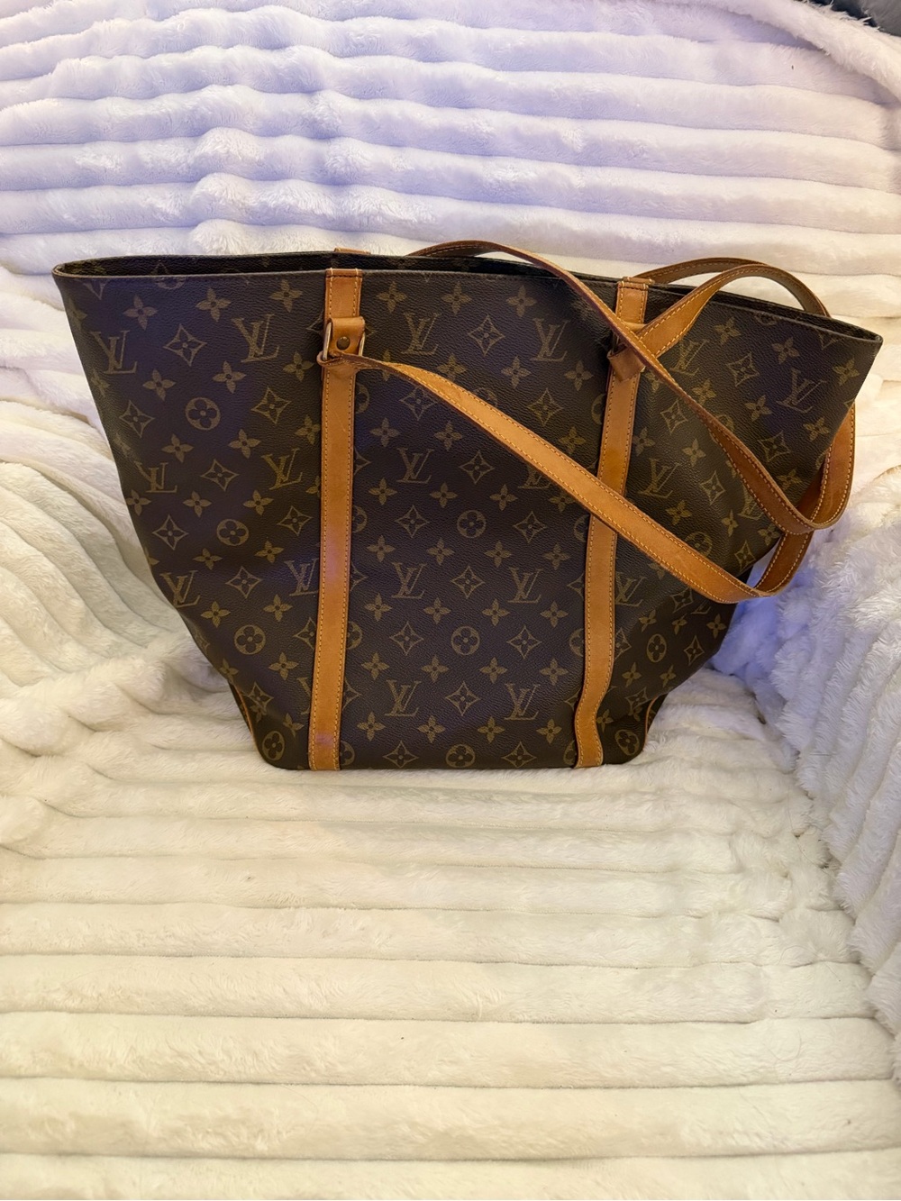 1997 Louis Vuitton Monogram Sac Shopping Tote